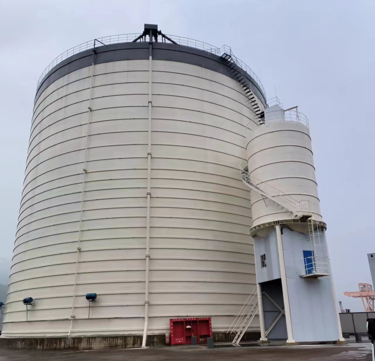 苍溪10万吨水泥钢板库